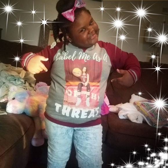 Meet your Posher, Temeka - Picture 1 of 1